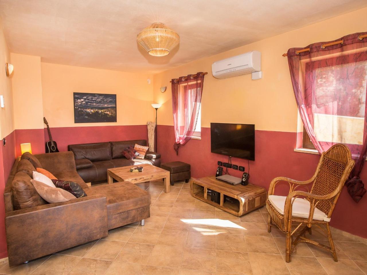 Villa Hrast Bacva Višnjan エクステリア 写真